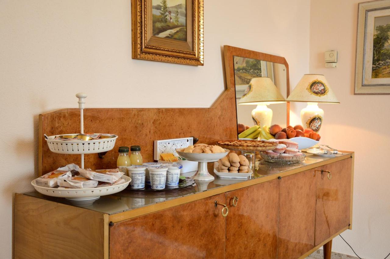 B&B La Genziana Fonni Buitenkant foto